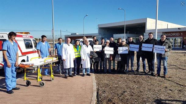 Acción simbólica ante la cárcel de Alcalá Meco por la libertad de los presos enfermos. Foto: Sare