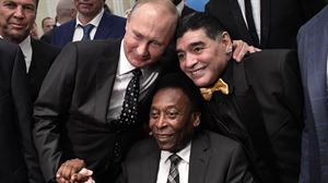 Vladimir Putin, Pele eta Maradona
