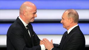 Gianni Infantino eta Vladimir Putin