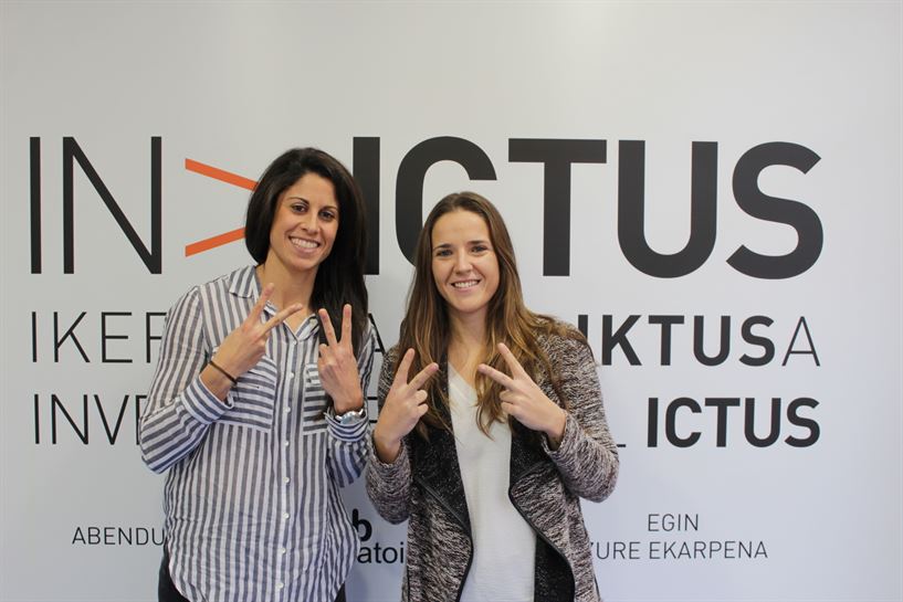 Naiara Díez y Juana Molina. 