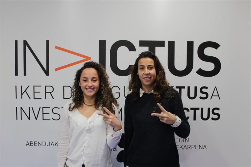 Leia Zarate y Ainhoa Tirapu