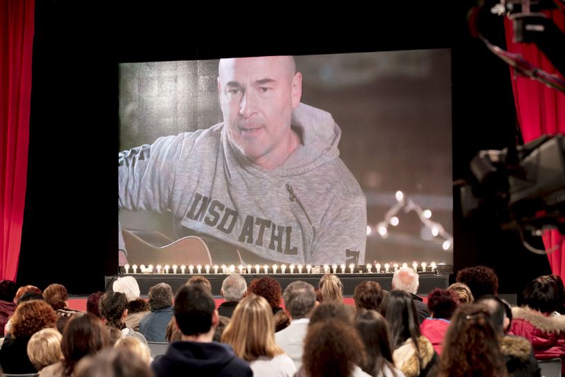 Su ta Gar musika taldeko Aitor Gorosabel abeslaria