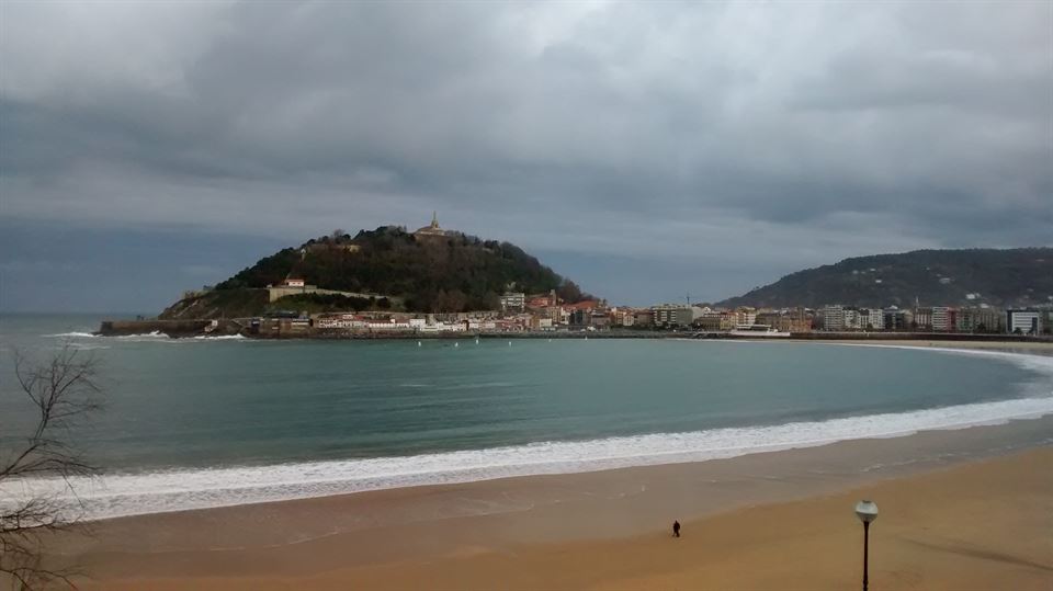 Donostia. Argazkia: Luis Dadebat. 