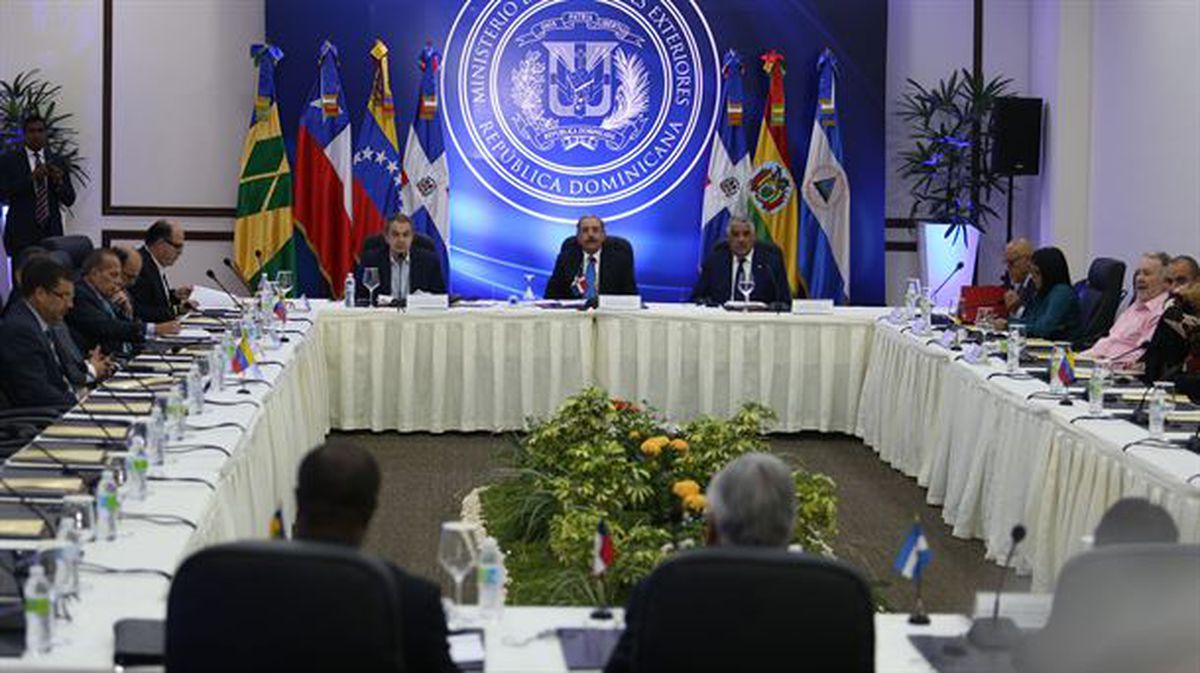 Vista general de una nueva jornada de diálogo entre el Gobierno de Venezuela y la oposición. EFE