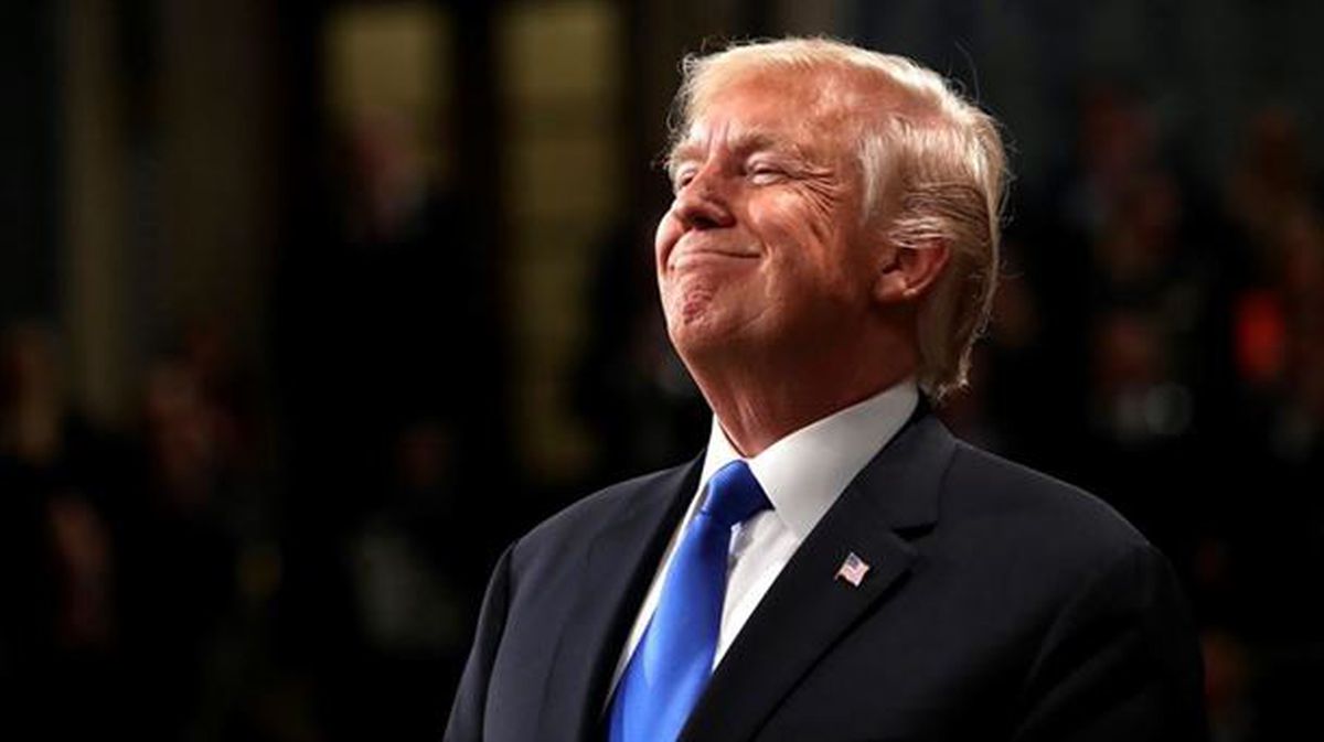 Donald Trump sonriendo. Foto: EFE.