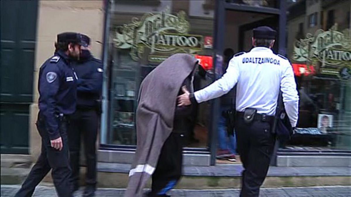 Captura de pantalla del tatuador detenido en Donostia-San Sebastián. Imagen: EiTB