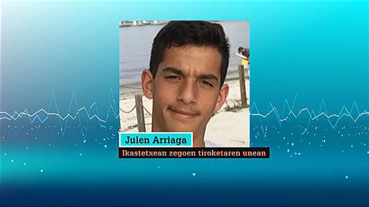 Julen Arriaga, 14 urteko ikaslea, Floridan izandako tiroketaren lekuko
