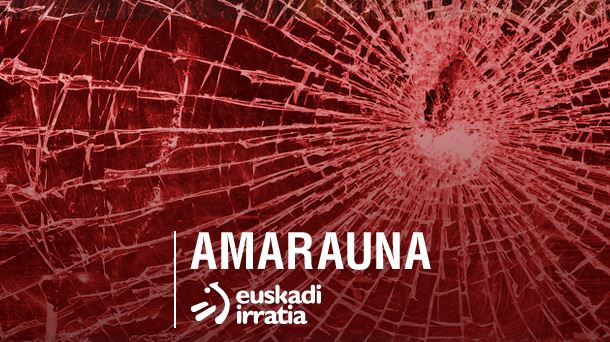 Amaraun bat ikusi daiteke eta gainean idatzita Amarauna, Euskadi Irratia