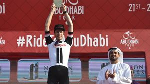 El alemán Phil Bauhaus bate a Kittel en la tercera etapa, Viviani sigue líder  