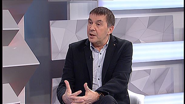 Arnaldo Otegi, "En Jake" saioan. (Argazkia: EiTB)