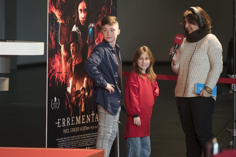 Filmeko umeak: Uma Bracaglia eta Aitor Urzelai