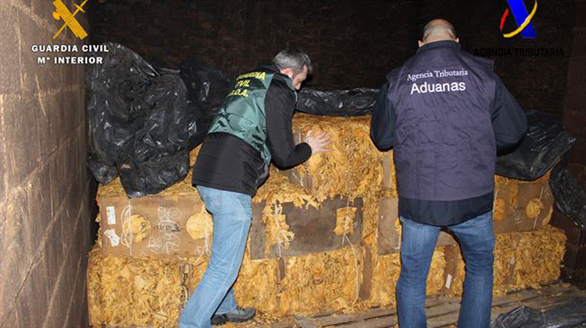 Parte del tabado de contrabando incautado. Foto: Guardia Civil