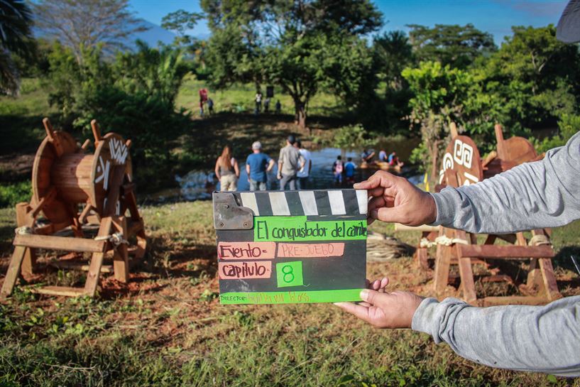 Claqueta en la preparación para la grabación del juego de inmunidad