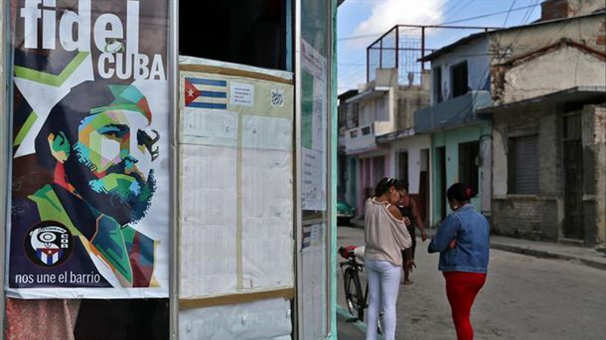 Cuba vota en unas elecciones que abren paso a una nueva generación 
