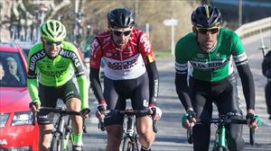 Mikel Bizkarra, Thomas De Gendt eta Luis Mas. EFE
