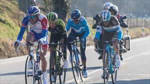 Matthias Frank, Simon yates, Thibaut Pinot eta Nairo Quintana. EFE 