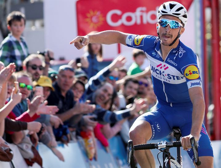 Julian Alaphilippe, lehen etapako irabazlea. Argazkia: EFE