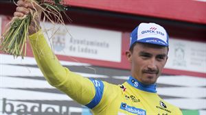 Julian Alaphilippe, con el maillot de líder tras la 2ª etapa. Foto: EFE