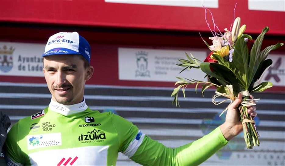 Julian Alaphilippe, lehenengoa baita puntukako sailkapenean ere / EFE.