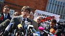 Puigdemont sale de la prisión alemana de Neumünster