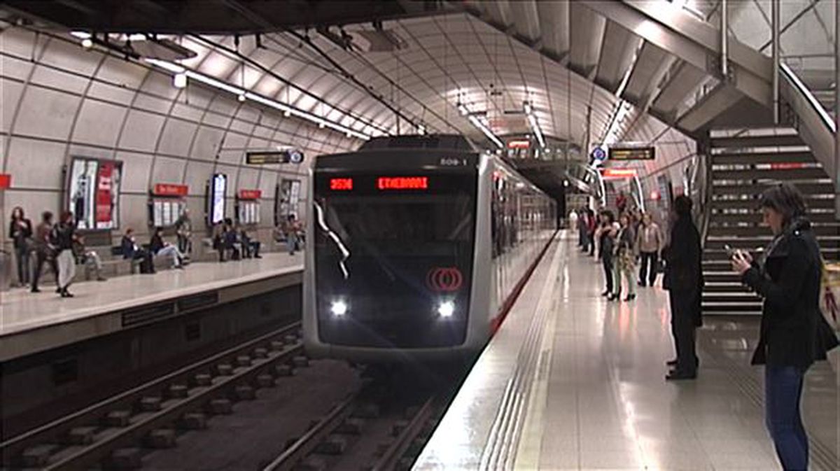 Metro Bilbao reforzará su servicio durante la Music Week 2018 / Imagen de un vídeo de ETB.