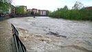 El río Oria se desborda a su paso por Andoain, Lasarte y Tolosa