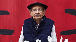 Exposición fotográfica sobre las pinturas de Ibarrola en el bosque de Oma