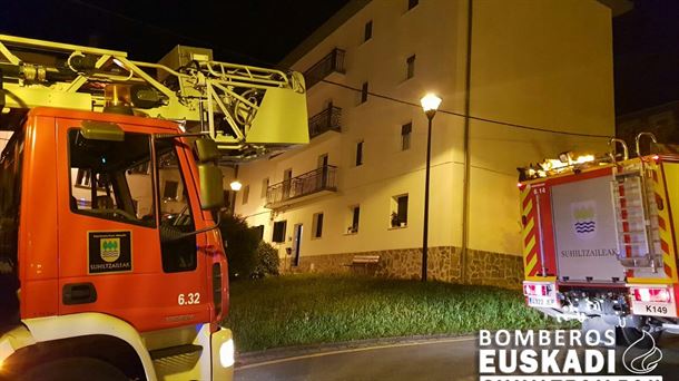 Argazkia: Euskadiko suhiltzaileak