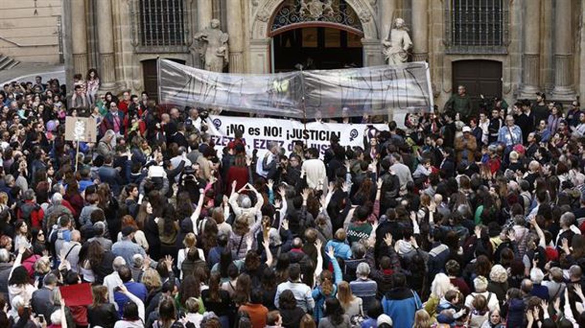Una protesta anterior contra 'La Manada' en Pamplona/Iruña. Foto de archivo: EFE