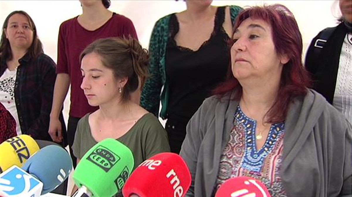 Rueda de prensa del Movimiento Feminista de Donostia. Captura sacada del vídeo de ETB. 