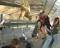 ¡Jass y sus amigos montan una fiesta en el aeropuerto!