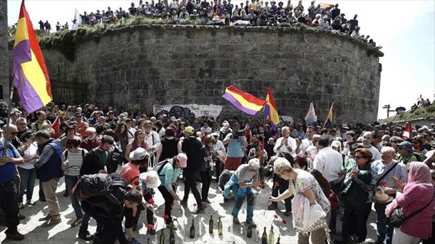 Homenaje en el fuerte de San Cristóbal. EFE