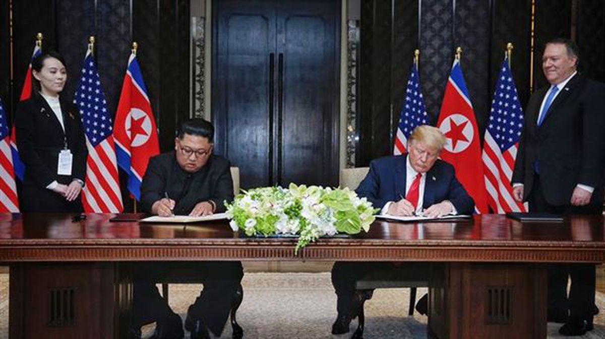 Firma del acuerdo entre Donald Trumpo y Kim Jong Un