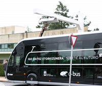 El lunes se pone en marcha el primer autobús eléctrico articulado de San Sebastián