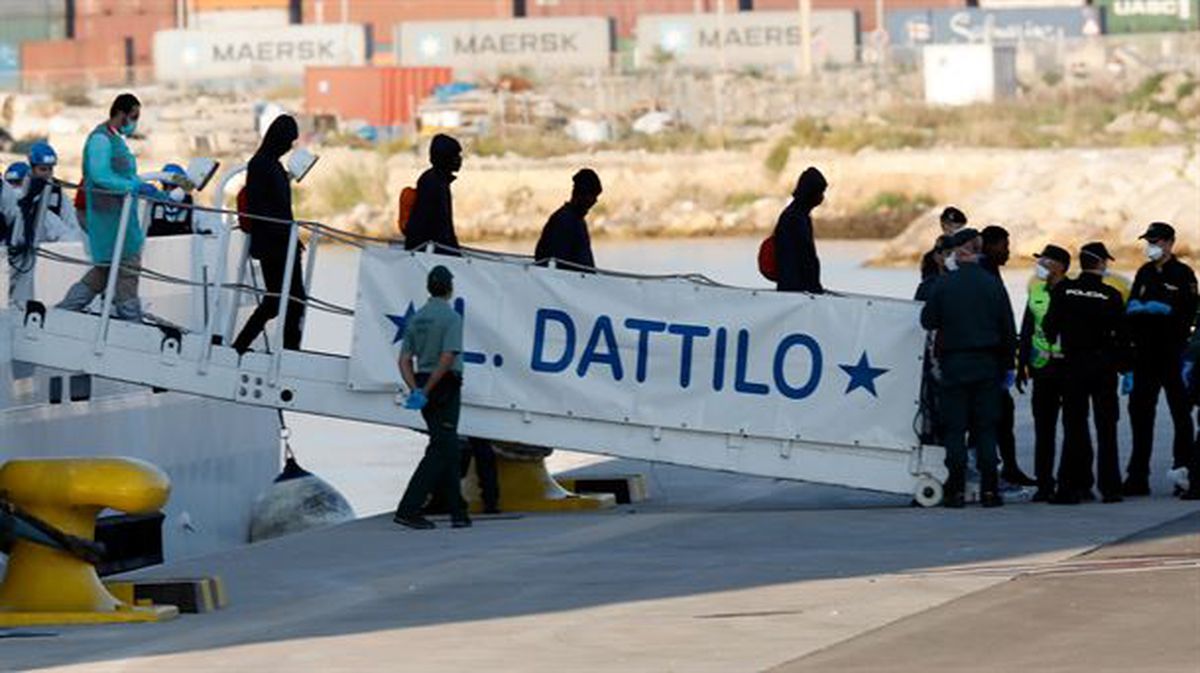 Migrantes del 'Aquarius' a su llegada a Valencia. Foto: EFE