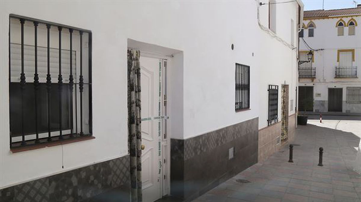 La vivienda donde residía la pareja en Granada. EFE