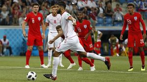 Tunisia-Ingalaterra  (1-2). Ferjani Sassik Tunisiaren gola egin du penaltiz. Argazkia: EFE