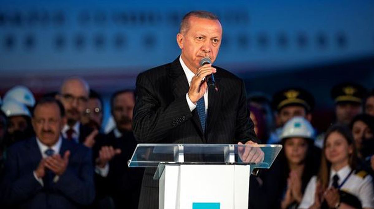El presidente turco Recep Tayyip Erdogan en un mitin electoral. Foto: EFE