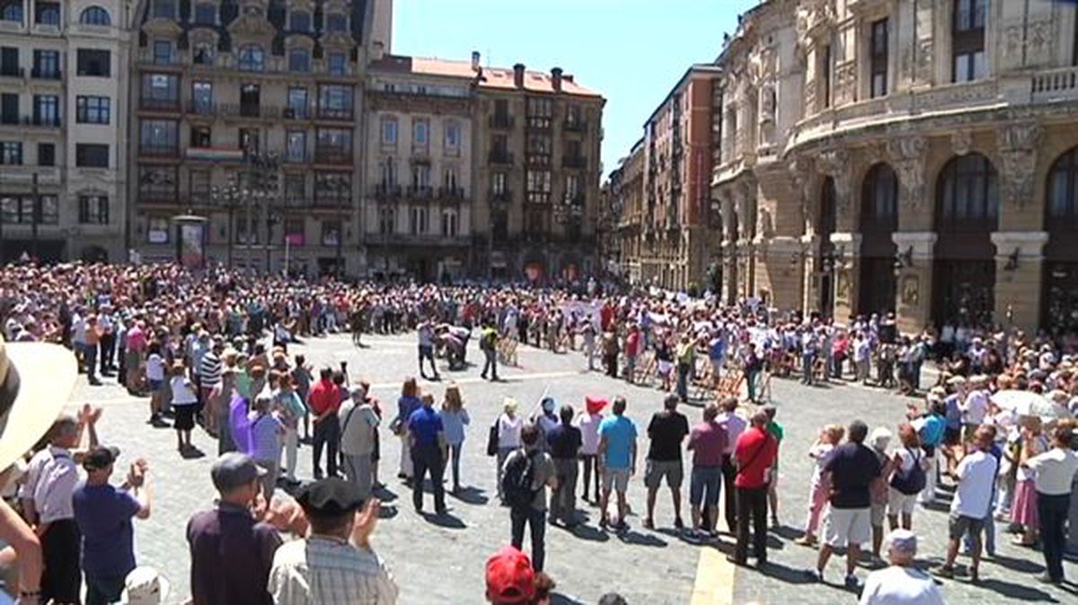 Imagen de archivo de una movilizaciones de los pensionistas en Bilbao. Foto: EFE