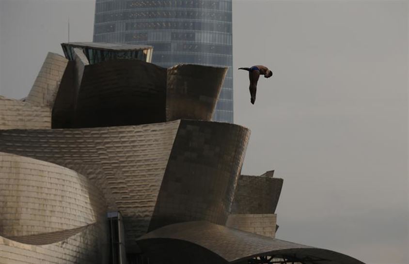 Red Bull Cliff Diving jauziak Bilbo 2018. Argazkia: Efe.