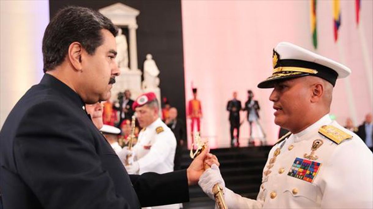Madurok gaitzetsi egin du Trumpek Venezuelan sartzeko zuen asmoa