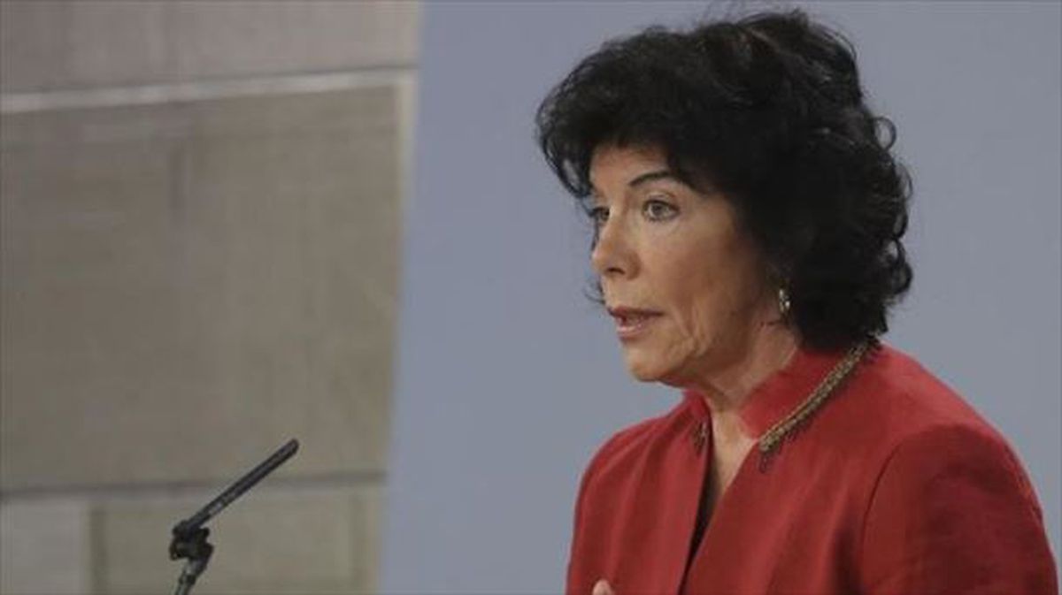 La ministra de Educación del Gobierno español, Isabel Celaá