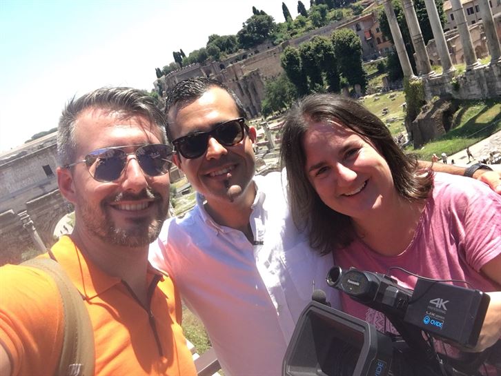 Pablo, con el equipo de 'Vascos por el mundo'