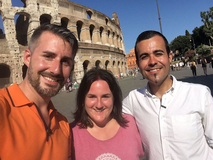Pablo, con el equipo de 'Vascos por el mundo'