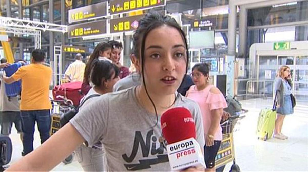 Captura de pantalla de la joven de Deba (Gipuzkoa), Ljadra Said, en Barajas. Imagen: Agencias