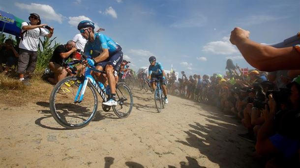 Mikel Landa, en la 9ª etapa del Tour de Francia / EFE.