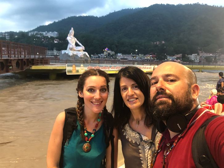 Gurutze vive a los pies del Himalaya en la capital mundial del Yoga.