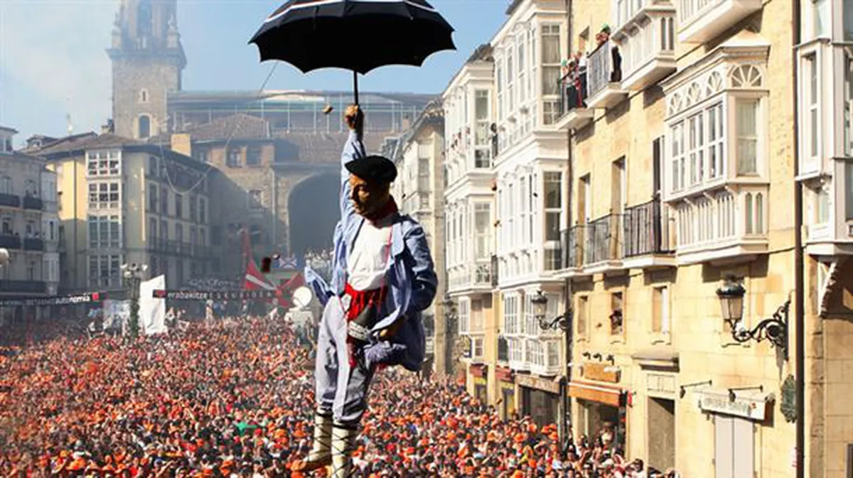 Fiestas de la virgen deals blanca