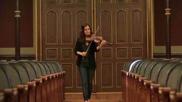 Nerea Alberdi biolin-jotzailea