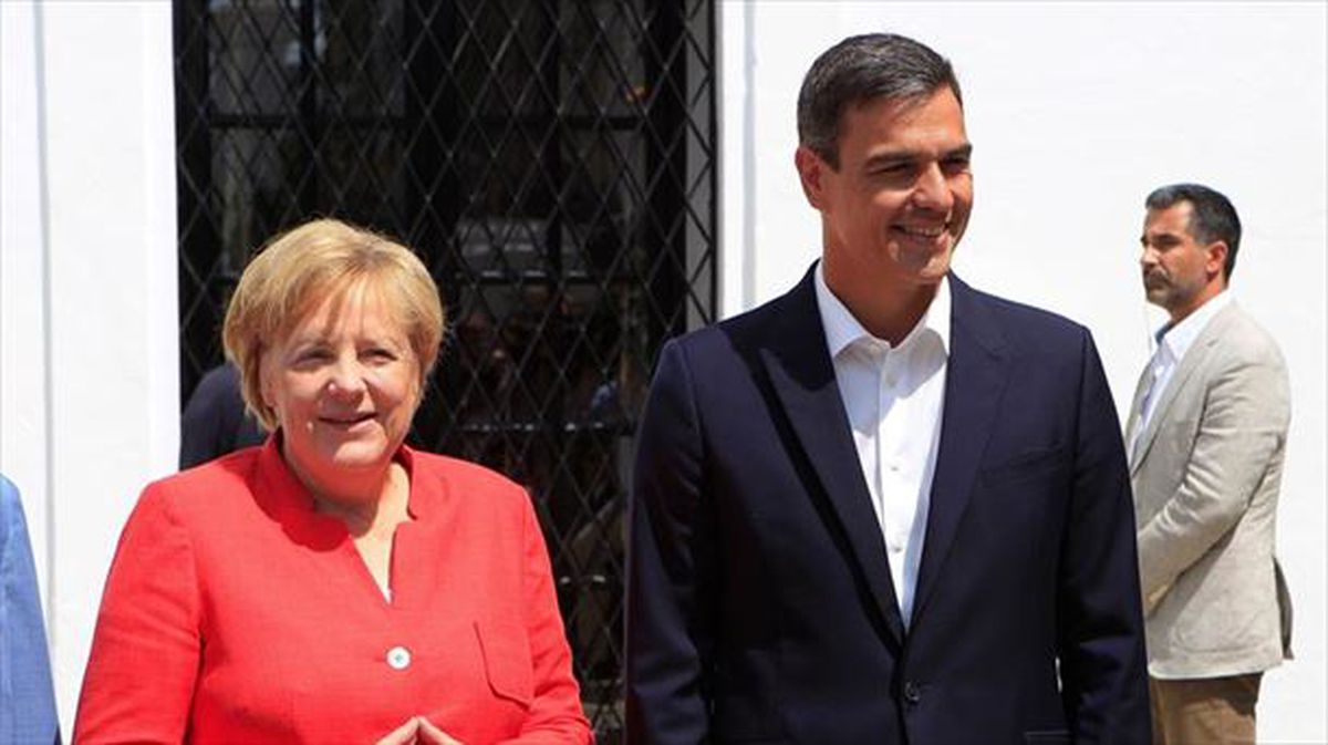 Ángela Merkel y Pedro Sánchez, en el encuentro de hoy. EFE